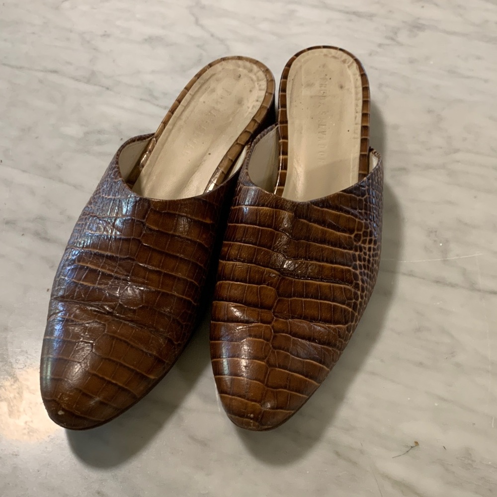 Frēda Salvador slip ons